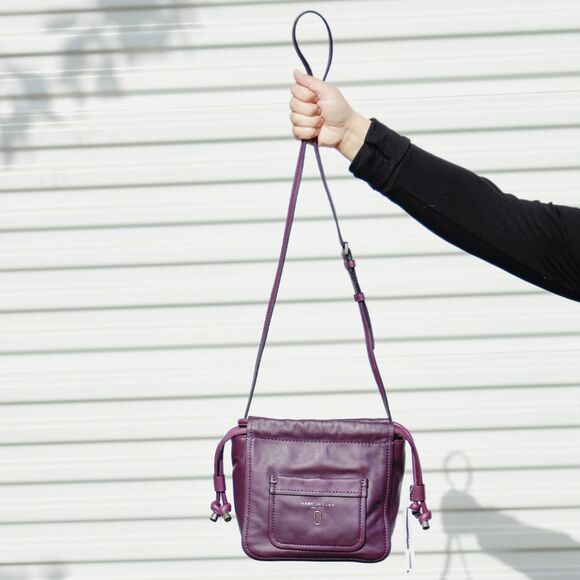 NWT Marc Jacobs Tied Up Leather Drawstring Bag in Violet Purple $395+ - Picture 3 of 12